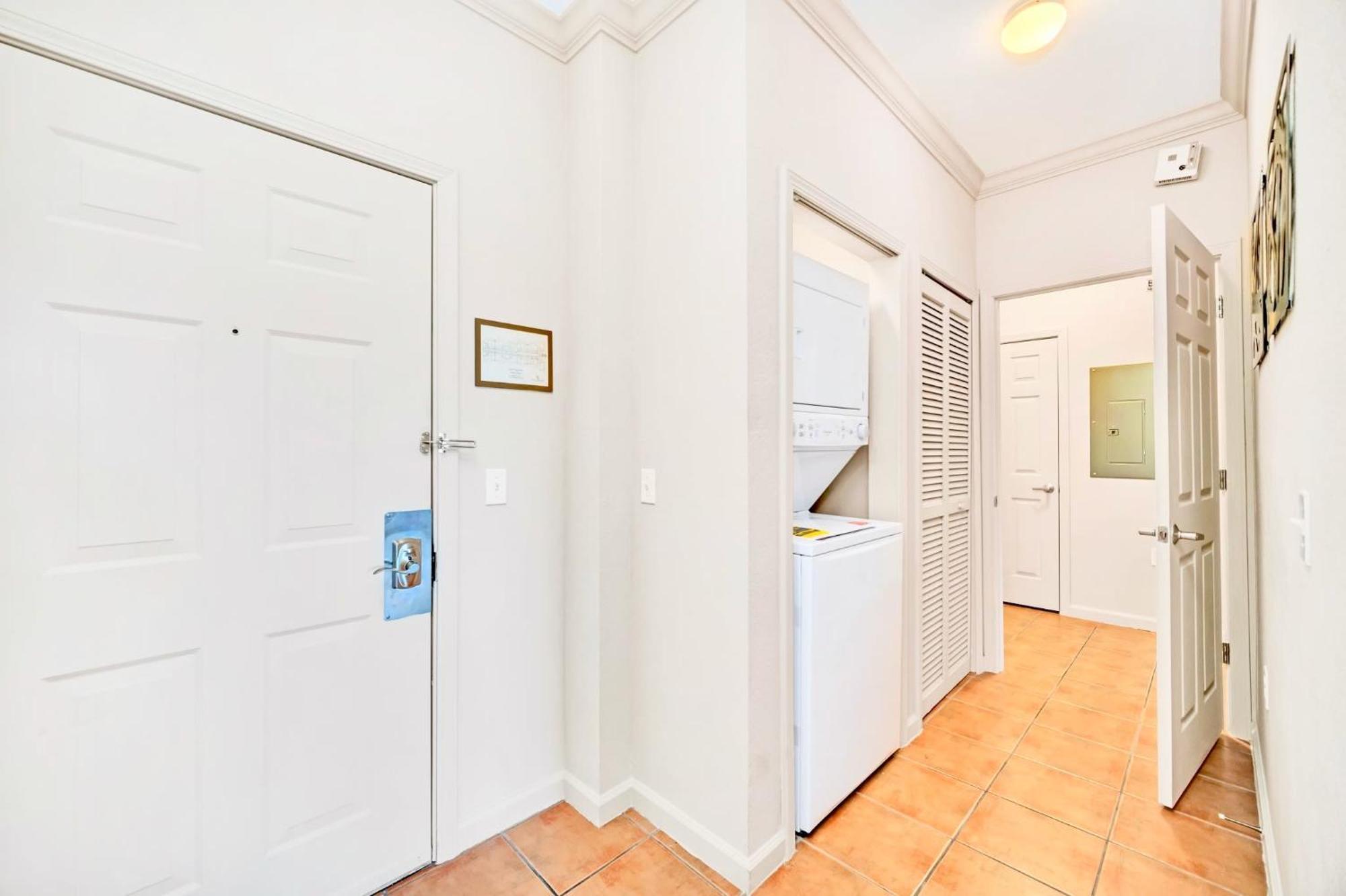 Bright Condo, Near Disney! ออร์ลันโด ภายนอก รูปภาพ